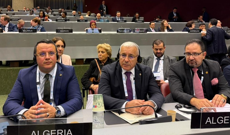 مرافقة أعضاء من مجلس الأمة المشاركين ضمن الوفد البرلماني المشترك فيما بين الغرفتين، للسيد إبراهيم بوغالي، رئيس المجلس الشعبي الوطني، في النشاطات التي قام بها، على هامش فعاليات الجمعية 149 للاتحاد البرلماني الدولي