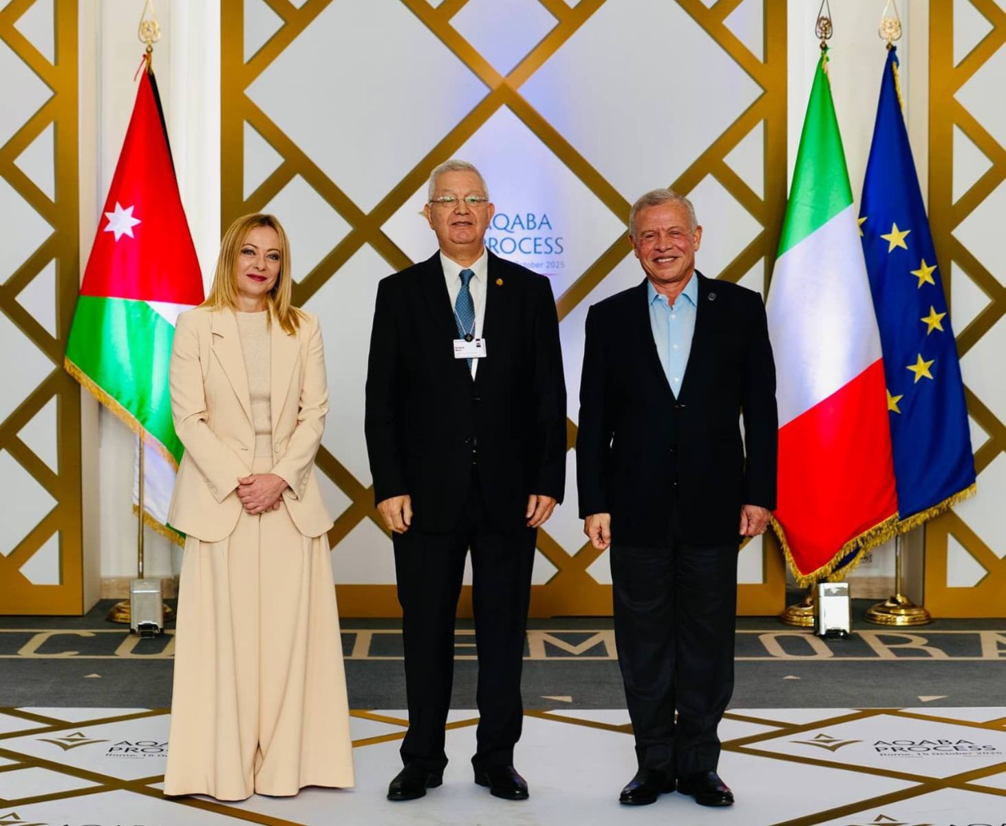 ممثلا للسيد عبد المجيد تبون، رئيس الجمهورية، السيد عزوز ناصري، رئيس مجلس الأمة ، يشارك  في أشغال مؤتمر العقبة حول غرب إفريقيا اليوم الأربعاء 15 أكتوبر 2025، بالعاصمة الإيطالية روما