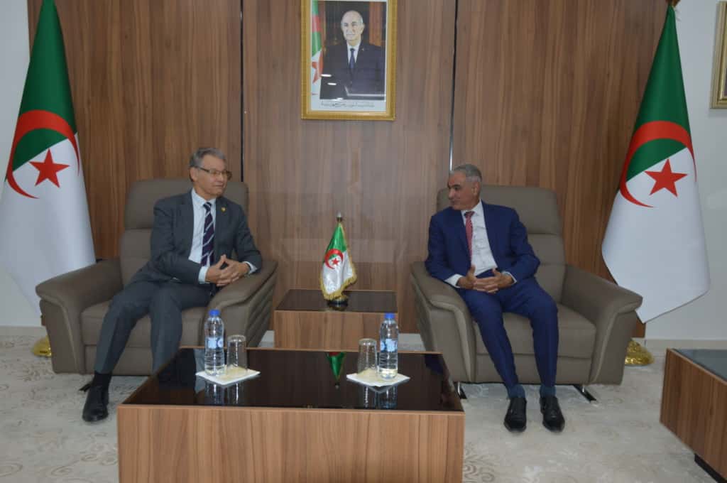 مواصلة لمهمته الرقابية .. البعثة الاستعلامية المؤقتة عن لجنة الصحة والعمل والشؤون الاجتماعية والتضامن الوطني بمجلس الأمة تصل إلى ولاية برج بوعريريج.