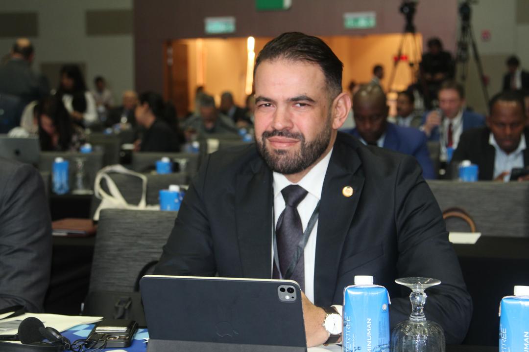 السيد كمال خليفاتي، يشارك في مؤتمر حول دور البرلمانات في إعداد ذكاء اصطناعي مسؤول